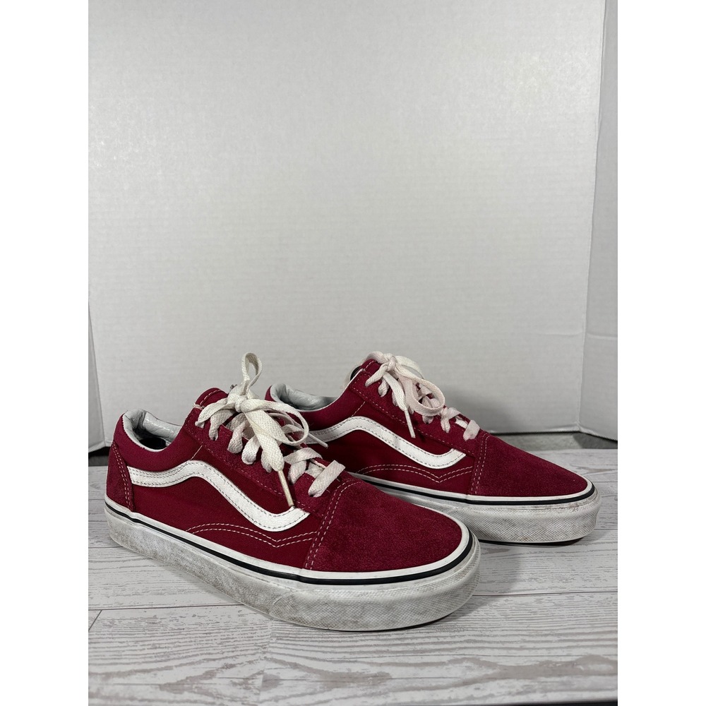 Old Skool Cerise/True White US Women 7.5 Lace Up Low Top Sneakers Vans Shoes